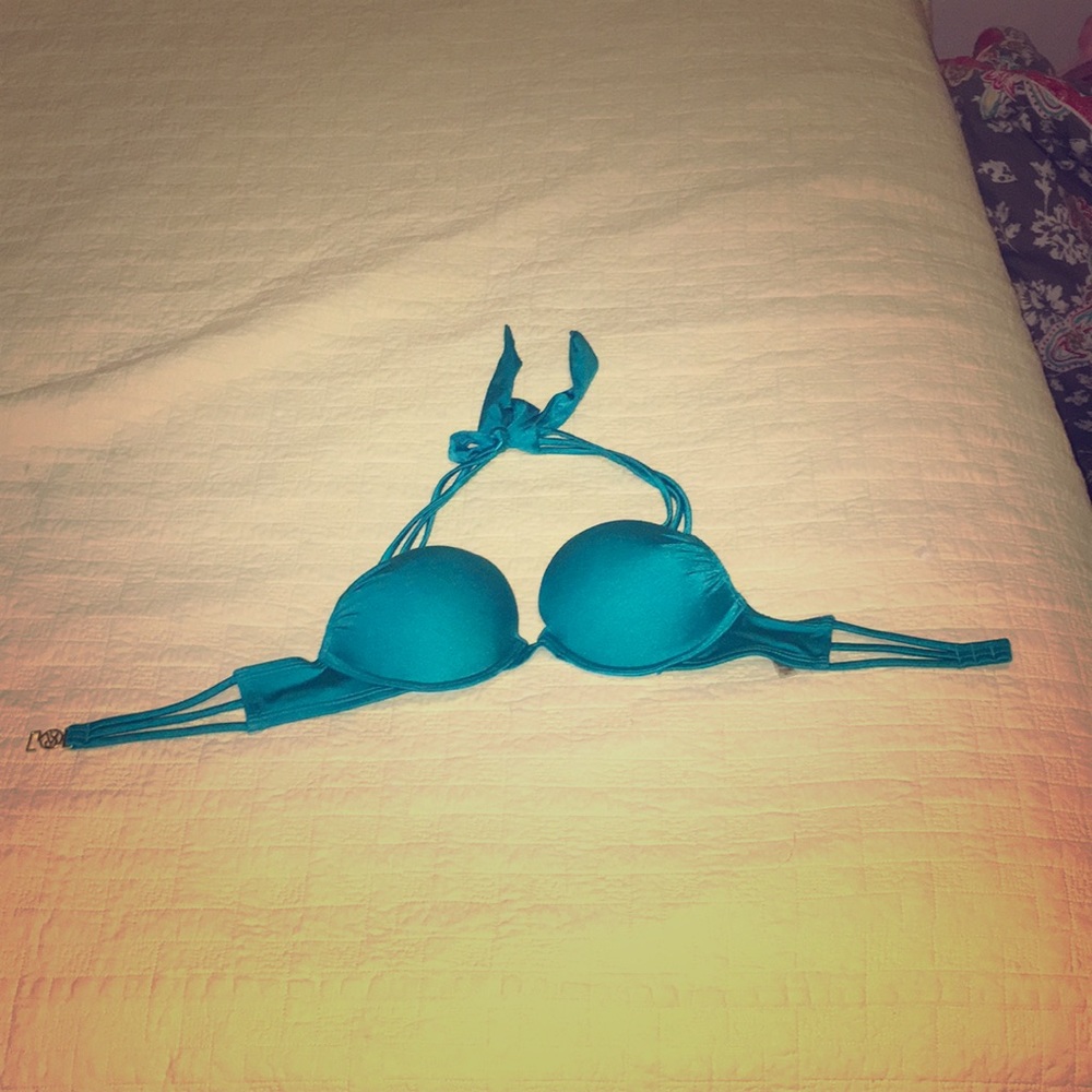 Bikini halter top